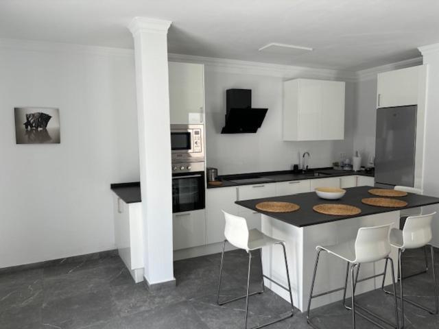 Apartamentos La Caracola El Medano La Mareta Extérieur photo